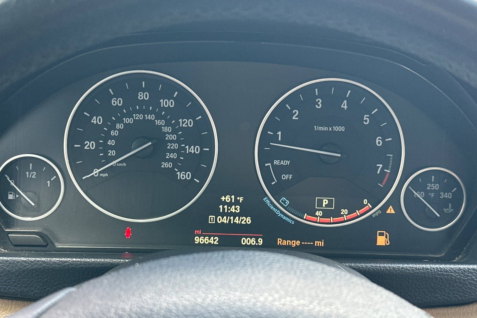 Used 2014 BMW 320i Sedan image 33