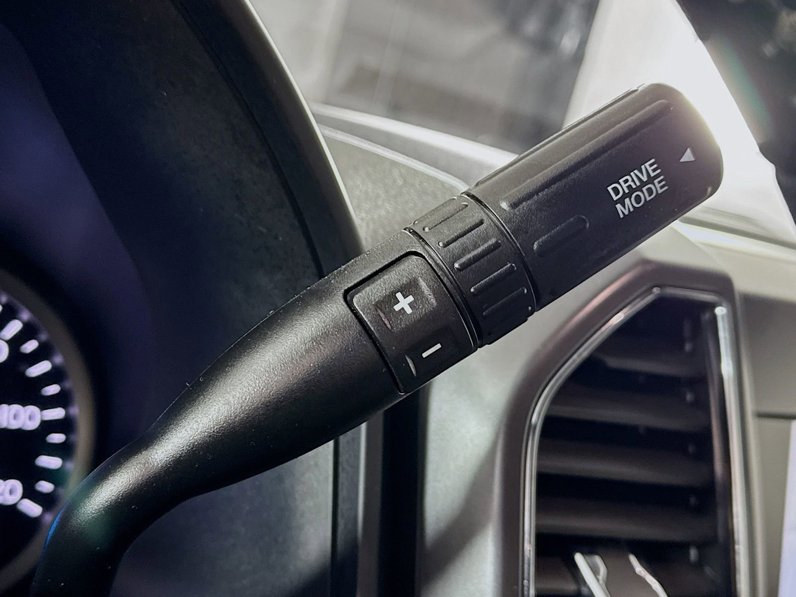 Used 2019 Ford F150 XLT w/ Equipment Group 302A Luxury image 14