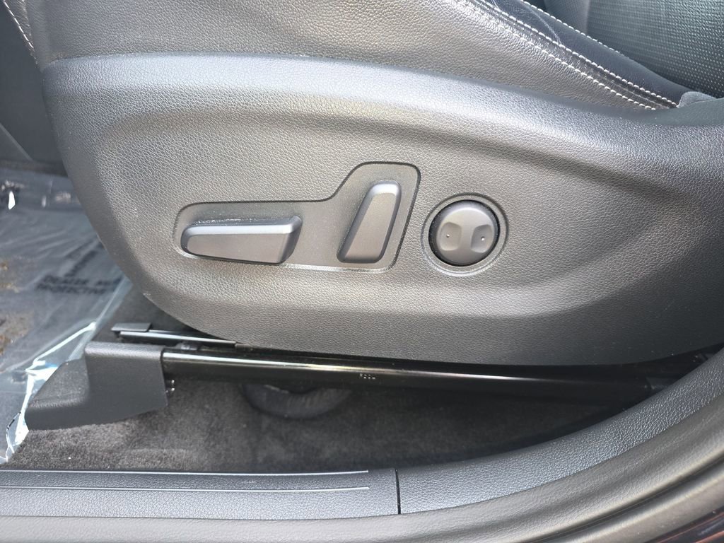 Used 2021 Kia Sportage EX w/ EX Technology Package image 41