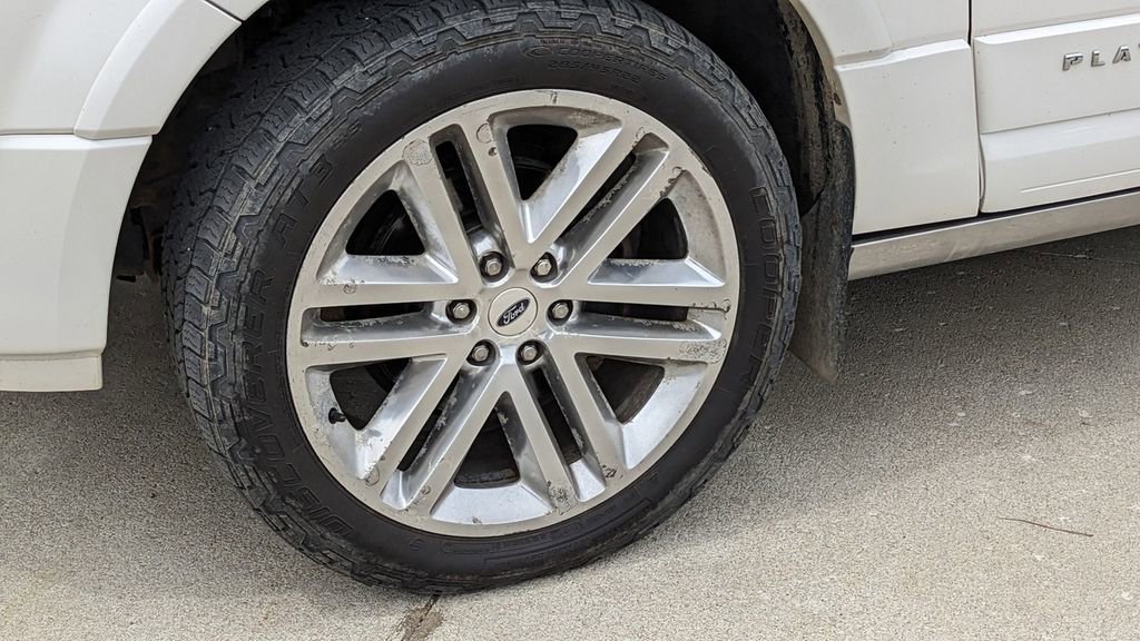 Used 2016 Ford Expedition Platinum AWD/4WD image 10