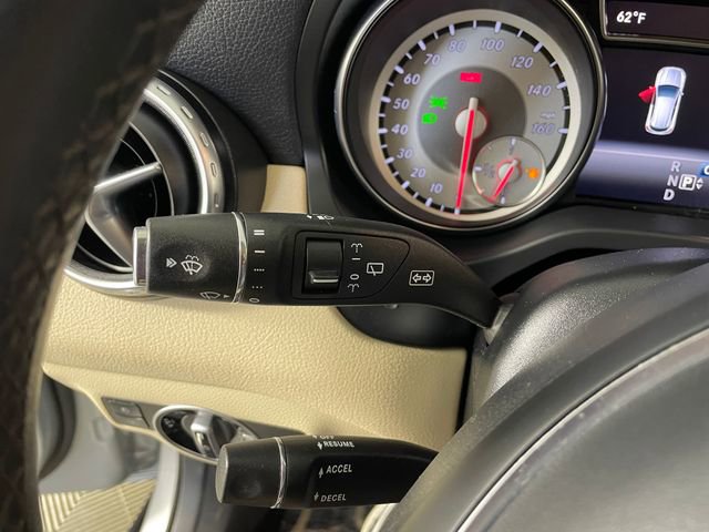 Used 2017 Mercedes-Benz GLA 250 4MATIC image 13