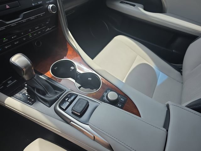 Used 2019 Lexus RX 350L AWD w/ Premium Package image 26