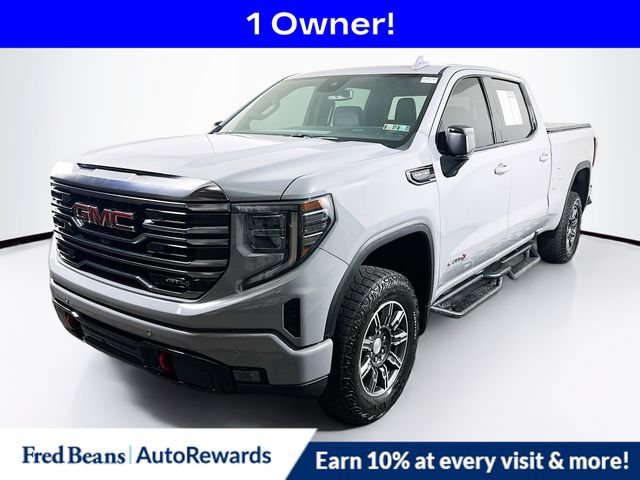 Used 2024 GMC Sierra 1500 AT4 w/ AT4 Preferred Package AWD/4WD image 3