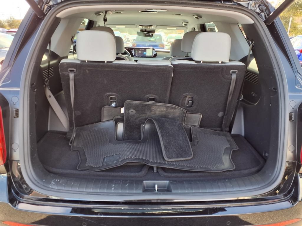 Used 2025 Hyundai Palisade SEL FWD image 10