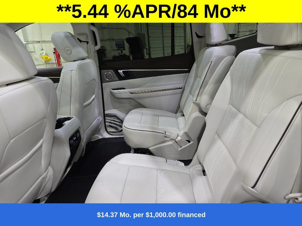 New 2026 Buick Enclave Avenir w/ Super Cruise Package AWD/4WD image 16