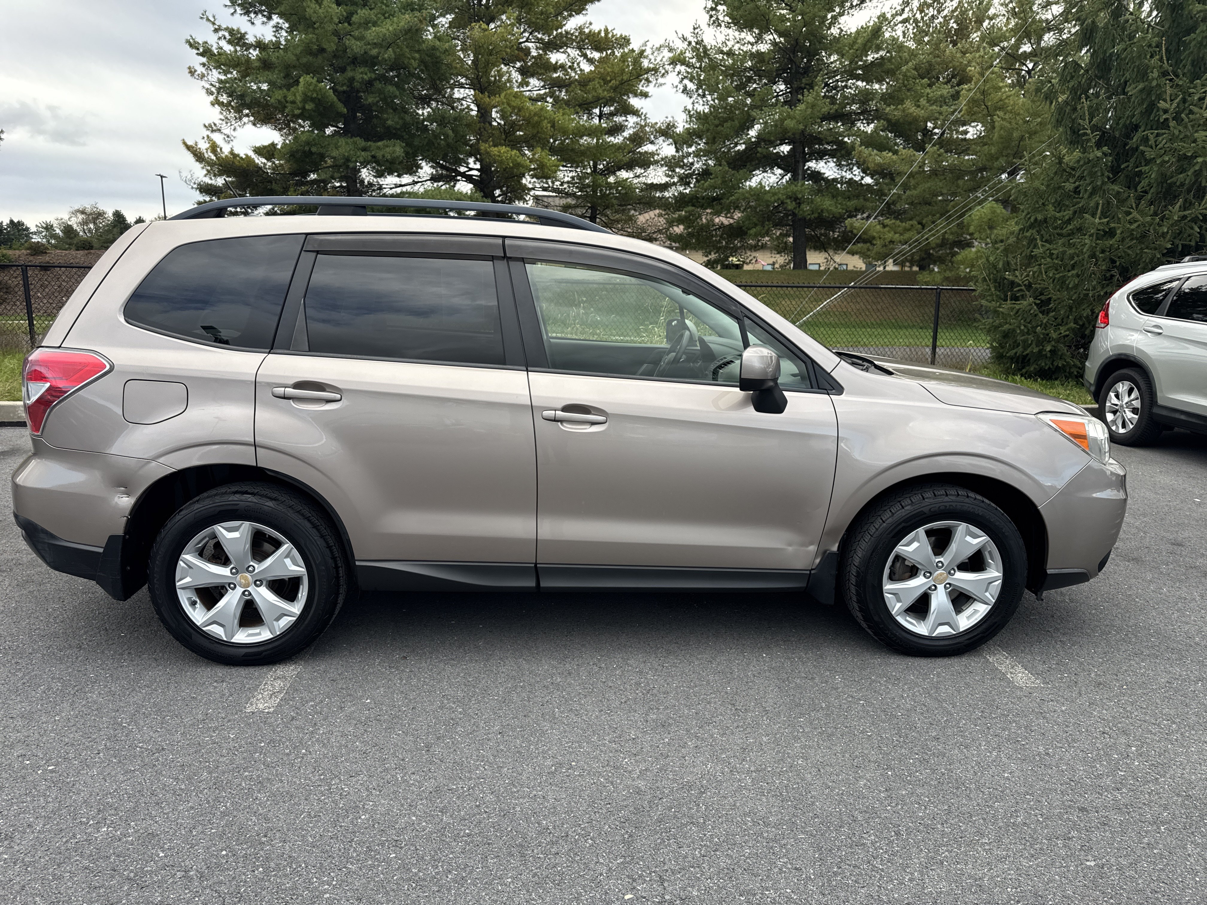 Used 2015 Subaru Forester 2.5i Premium w/ Protection Package #1 AWD/4WD image 30