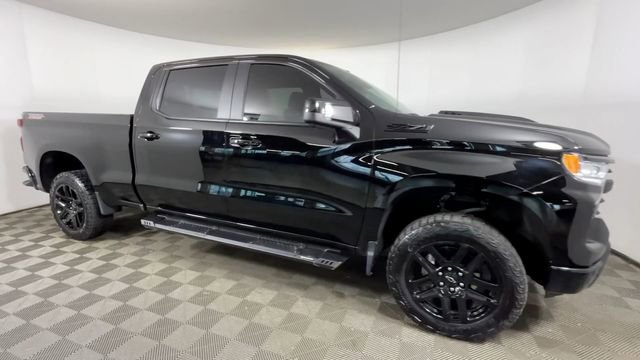 Used 2023 Chevrolet Silverado 1500 LT Trail Boss w/ LT Trail Boss Premium Package AWD/4WD video 2
