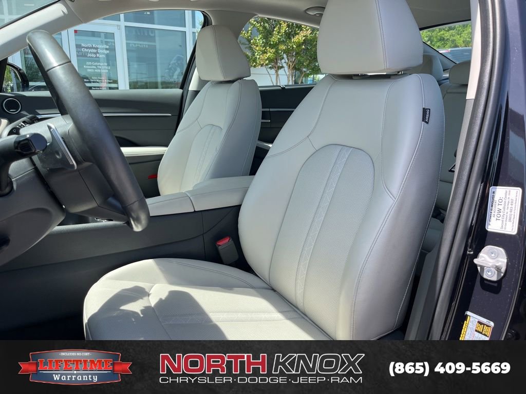 Used 2024 Hyundai Sonata Limited FWD image 5