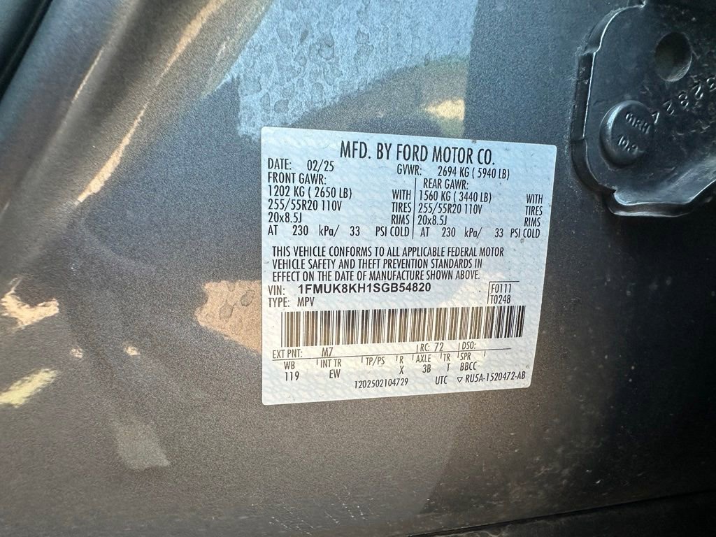 Used 2025 Ford Explorer ST-Line AWD/4WD image 9