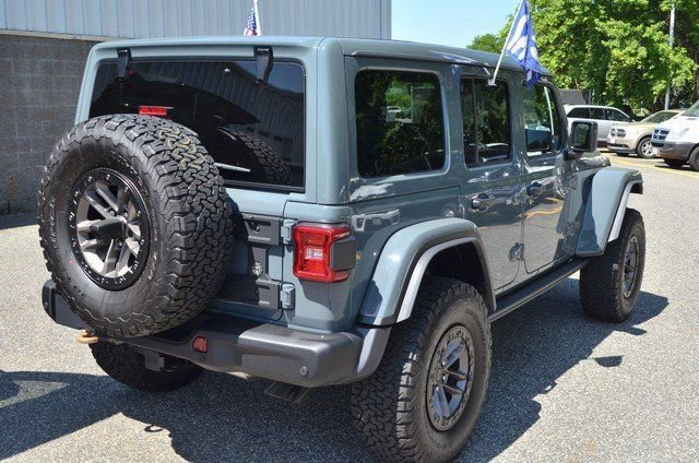 New 2025 Jeep Wrangler Unlimited Rubicon 392 image 8