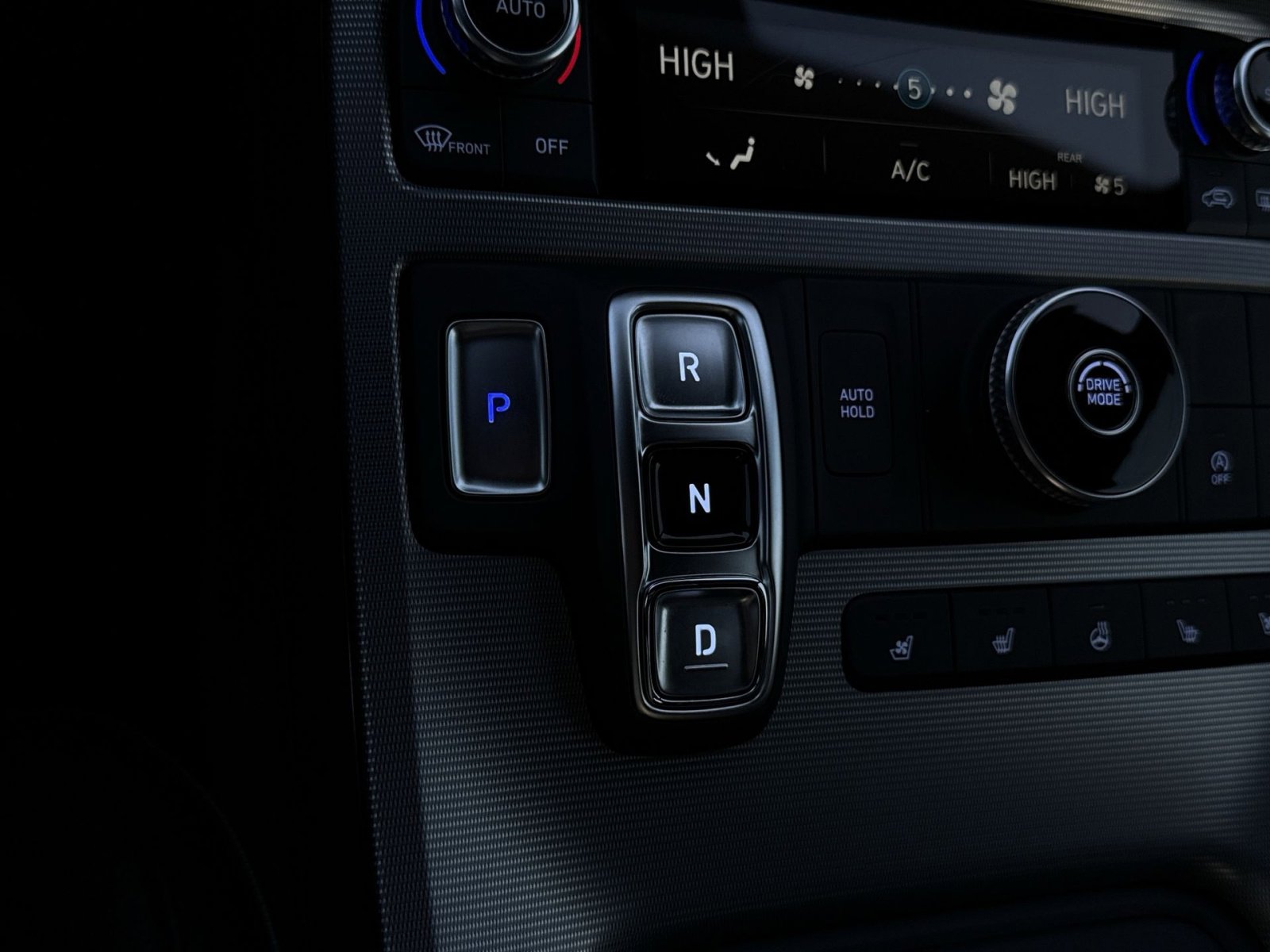 Used 2025 Hyundai Palisade Calligraphy image 22