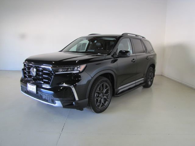 Certified 2024 Honda Pilot Elite image 1