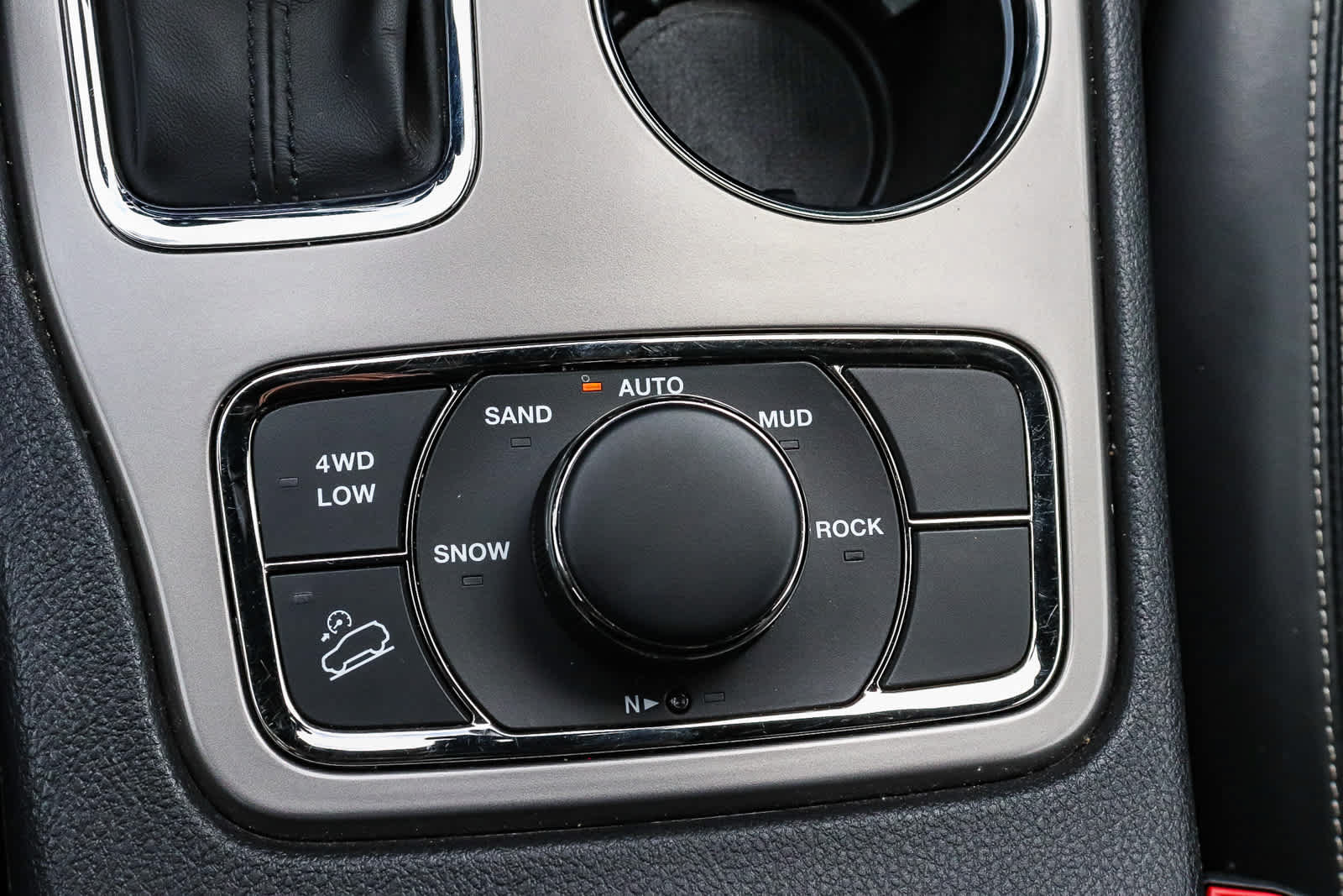 Used 2021 Jeep Grand Cherokee Limited w/ Quick Order Package 28K 80th AWD/4WD image 34