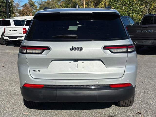 New 2025 Jeep Grand Cherokee L Altitude AWD/4WD image 9