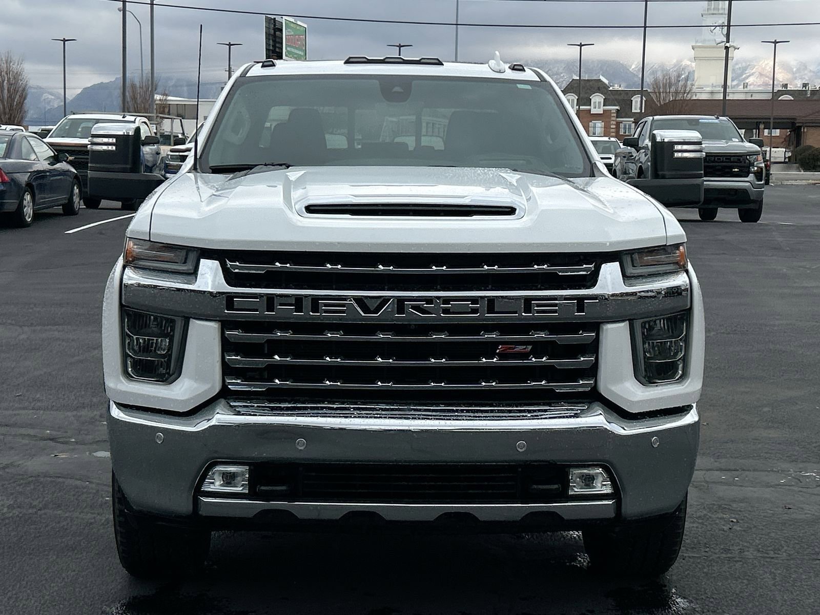 Used 2020 Chevrolet Silverado 2500 LTZ w/ LTZ Premium Package image 9