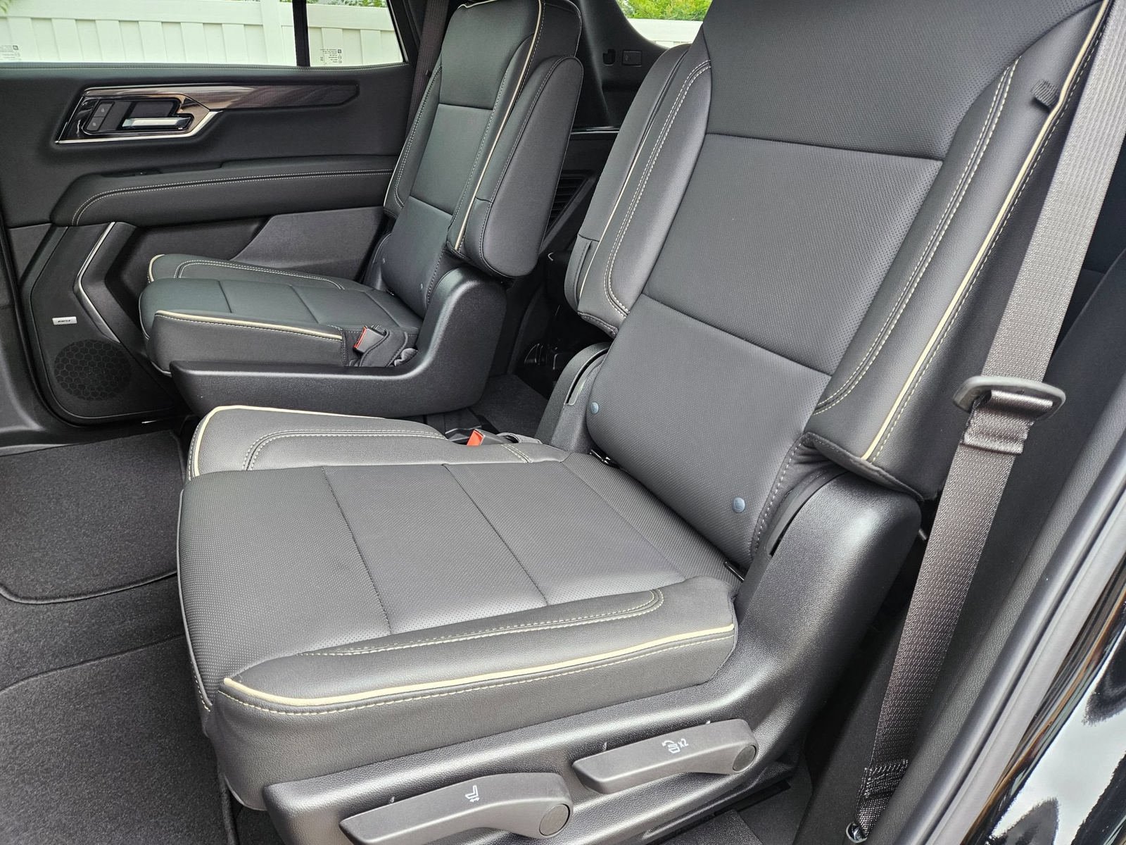 New 2026 GMC Yukon Elevation AWD/4WD image 27