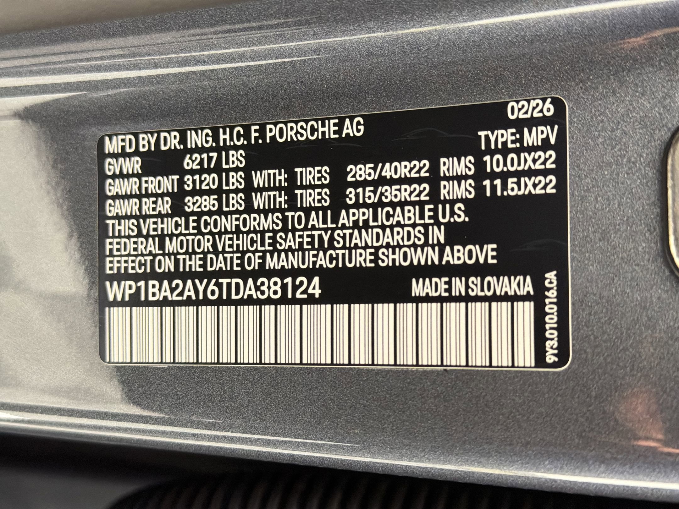 New 2026 Porsche Cayenne Coupe image 24