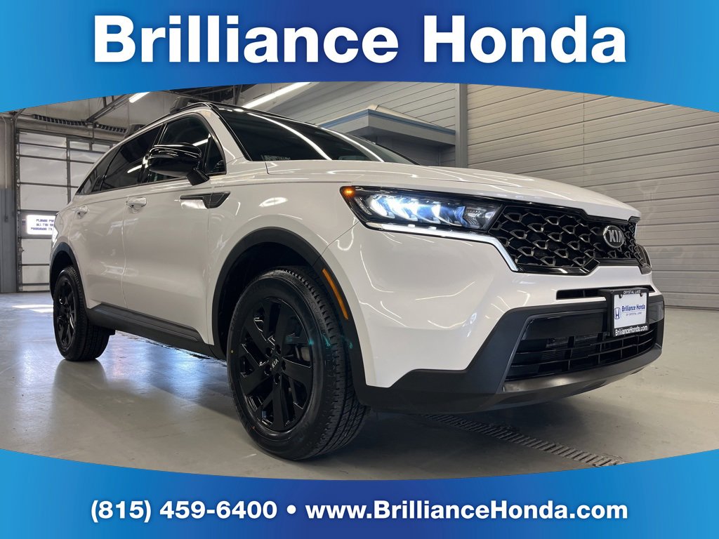 Used 2021 Kia Sorento S w/ Panoramic Sunroof Package image 1