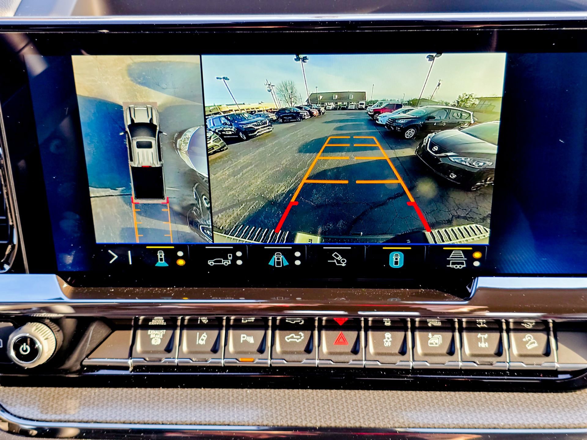 Used 2026 Chevrolet Silverado 2500 ZR2 w/ LPO, Dark Essentials Package image 38