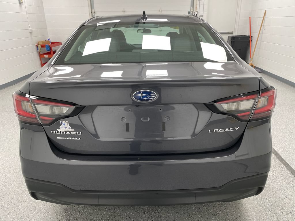 Used 2025 Subaru Legacy Premium AWD/4WD image 10