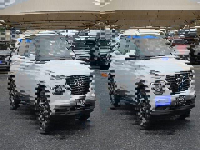 New 2026 Hyundai Venue SEL image 2