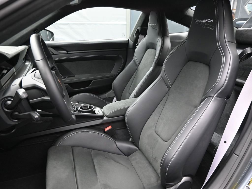 Certified 2026 Porsche 911 GT3 w/ Weissach Package image 5