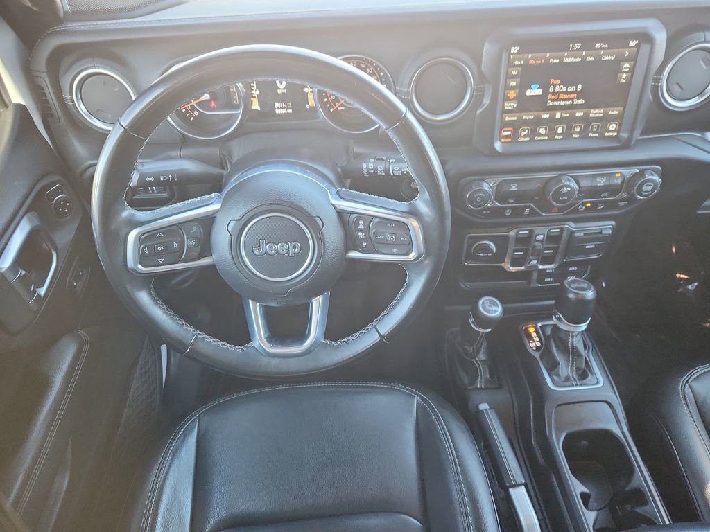 Used 2020 Jeep Wrangler Unlimited Sahara image 10