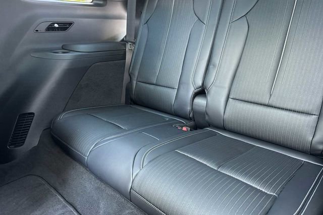 New 2026 Cadillac Vistiq Sport w/ LPO, Floor Liner Package image 11