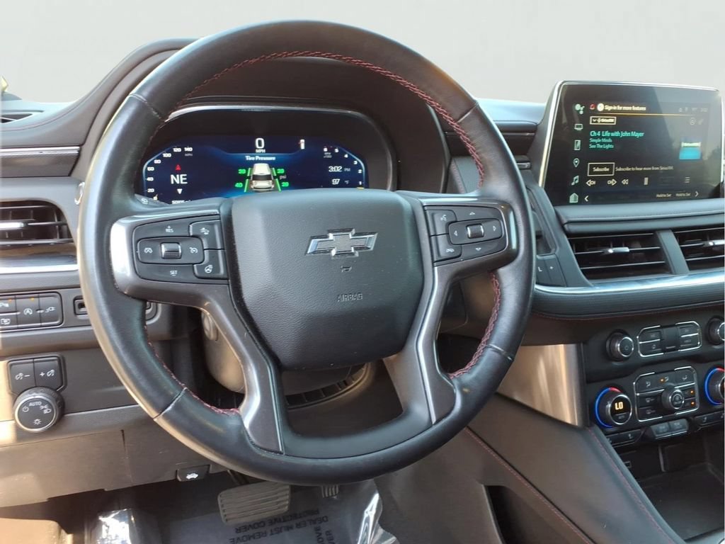 Used 2022 Chevrolet Tahoe RST w/ Luxury Package AWD/4WD image 3