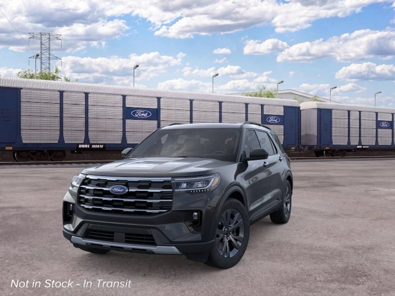 New 2026 Ford Explorer Active w/ Active Comfort Package AWD/4WD image 2