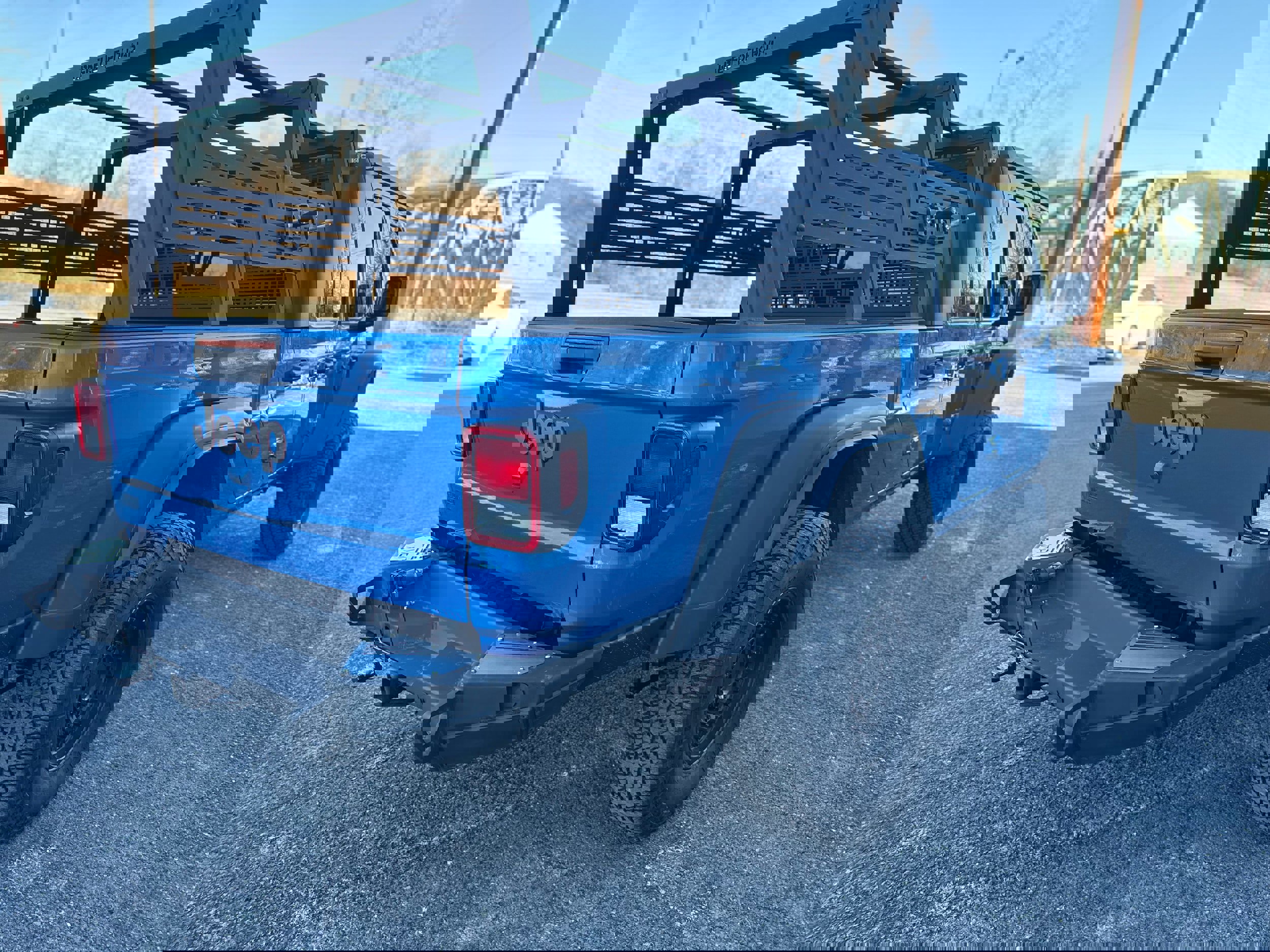 Used 2020 Jeep Gladiator Rubicon image 8