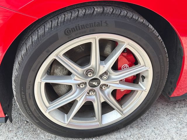 Used 2025 Ford Mustang GT Premium RWD image 40