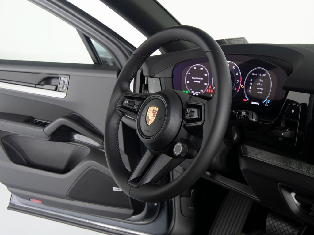 New 2026 Porsche Cayenne AWD/4WD image 35