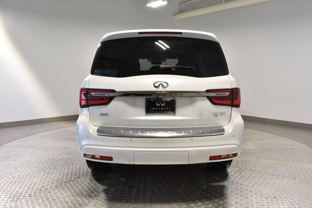 Used 2024 INFINITI QX80 Sensory image 4