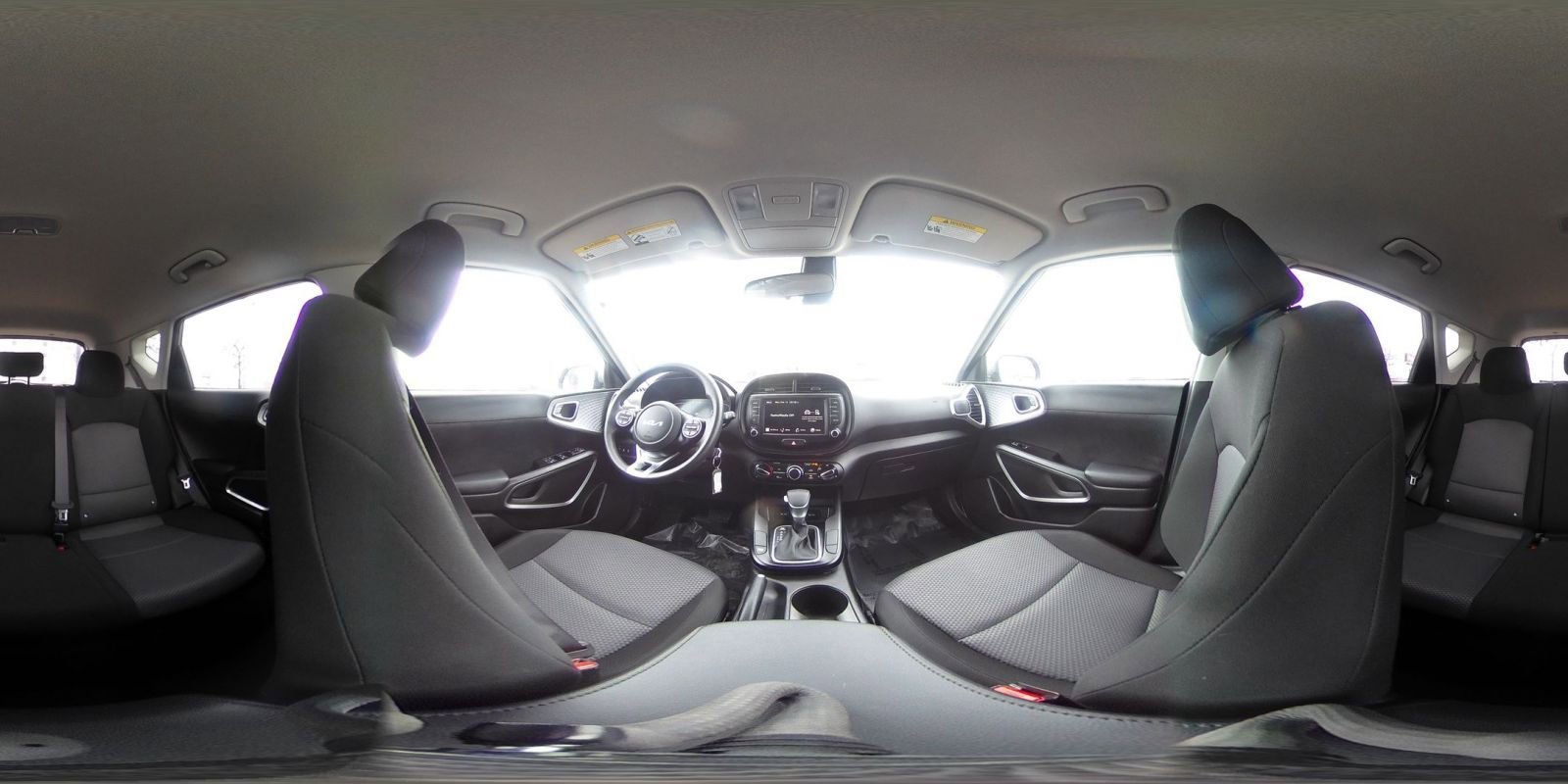 Used 2025 Kia Soul LX w/ LX Technology Package image 38