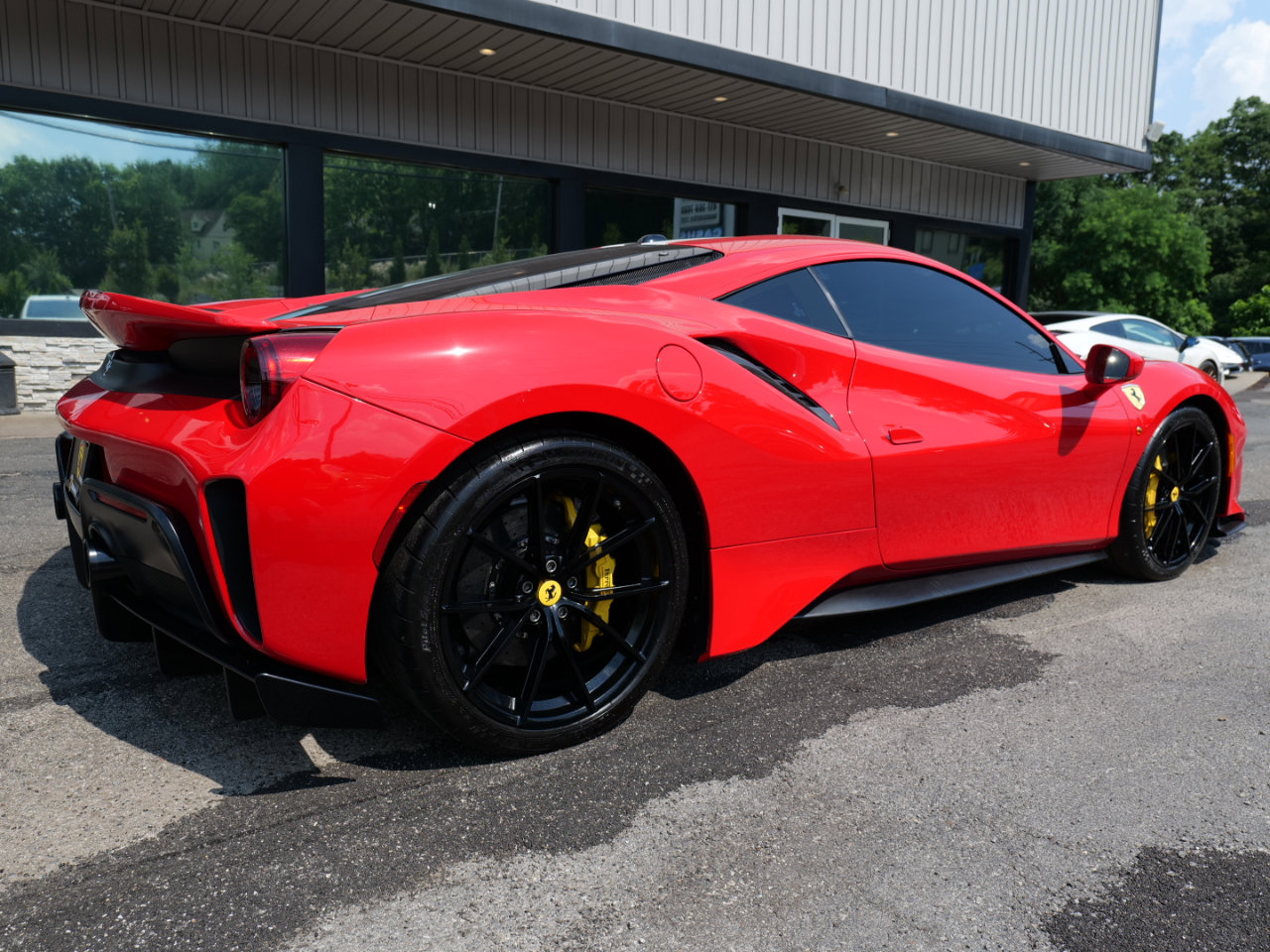 Used 2020 Ferrari 488 Pista Coupe image 99