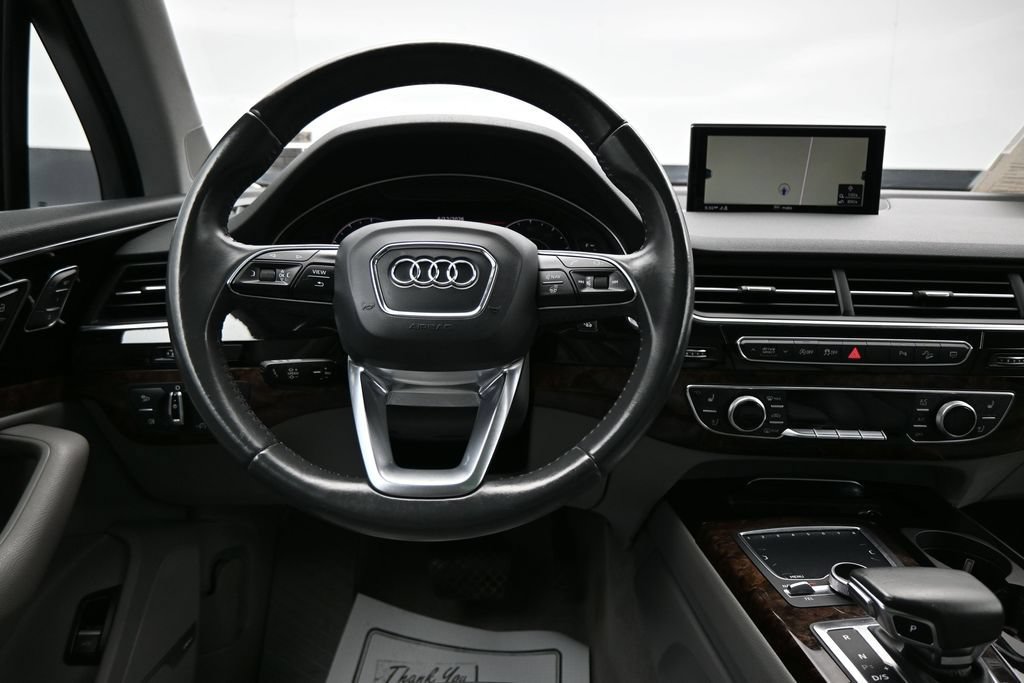 Used 2018 Audi Q7 3.0T Prestige w/ Prestige Package AWD/4WD image 14