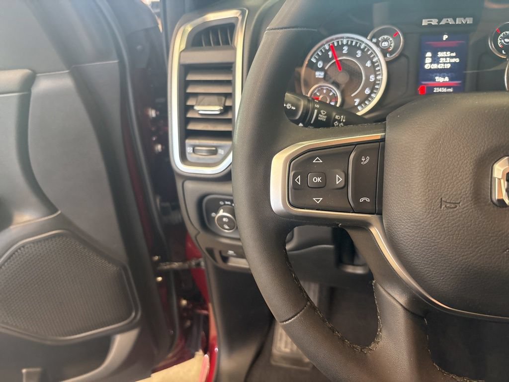 Used 2025 RAM 1500 Big Horn AWD/4WD image 24