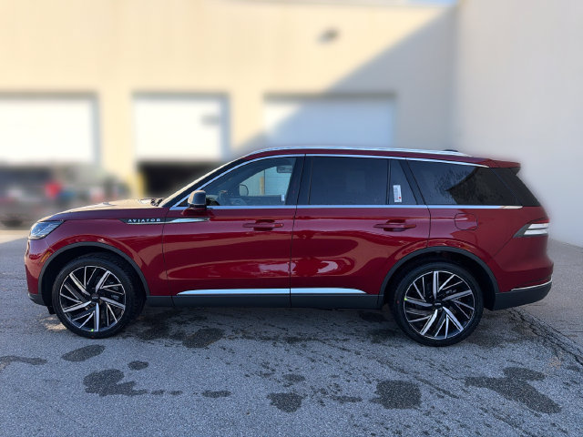 New 2027 Lincoln Aviator Reserve AWD/4WD image 10
