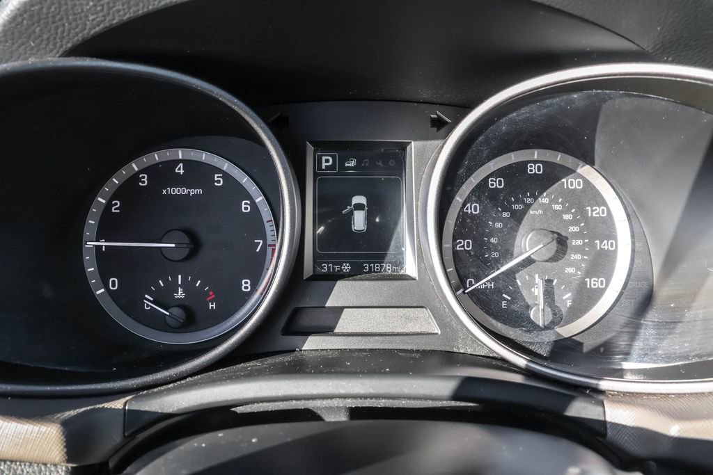 Used 2017 Hyundai Santa Fe Sport image 19