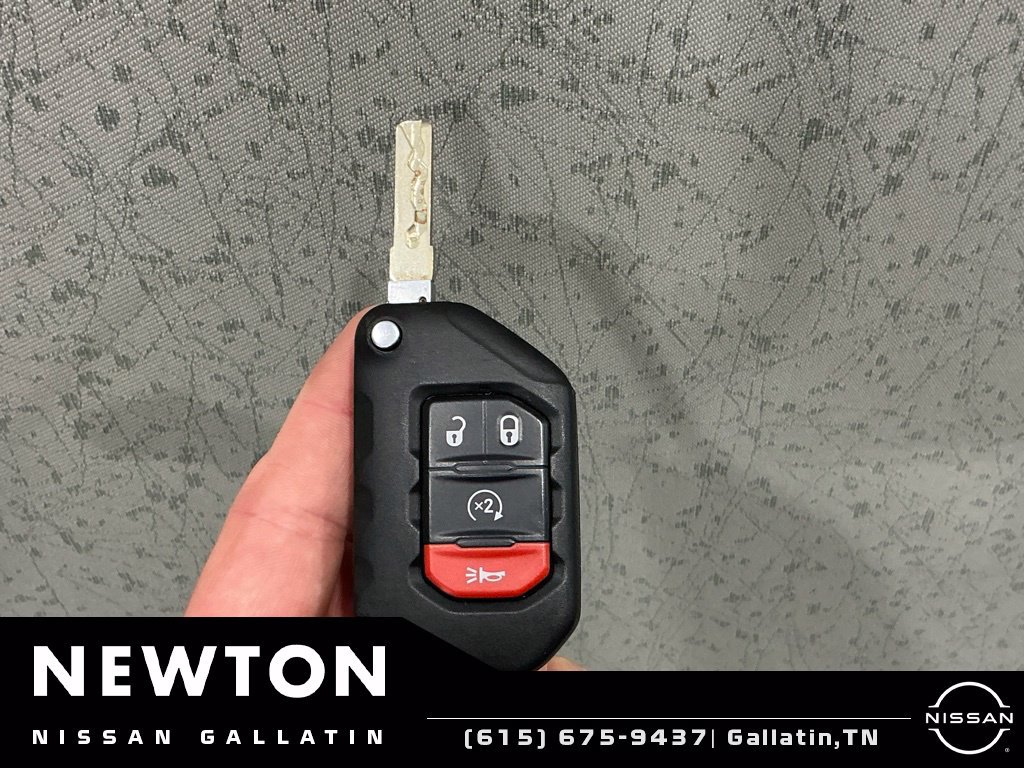 Used 2021 Jeep Wrangler Sport AWD/4WD image 38
