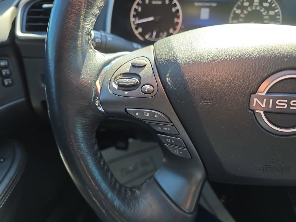 Used 2023 Nissan Murano Platinum w/ Cargo Package FWD image 21