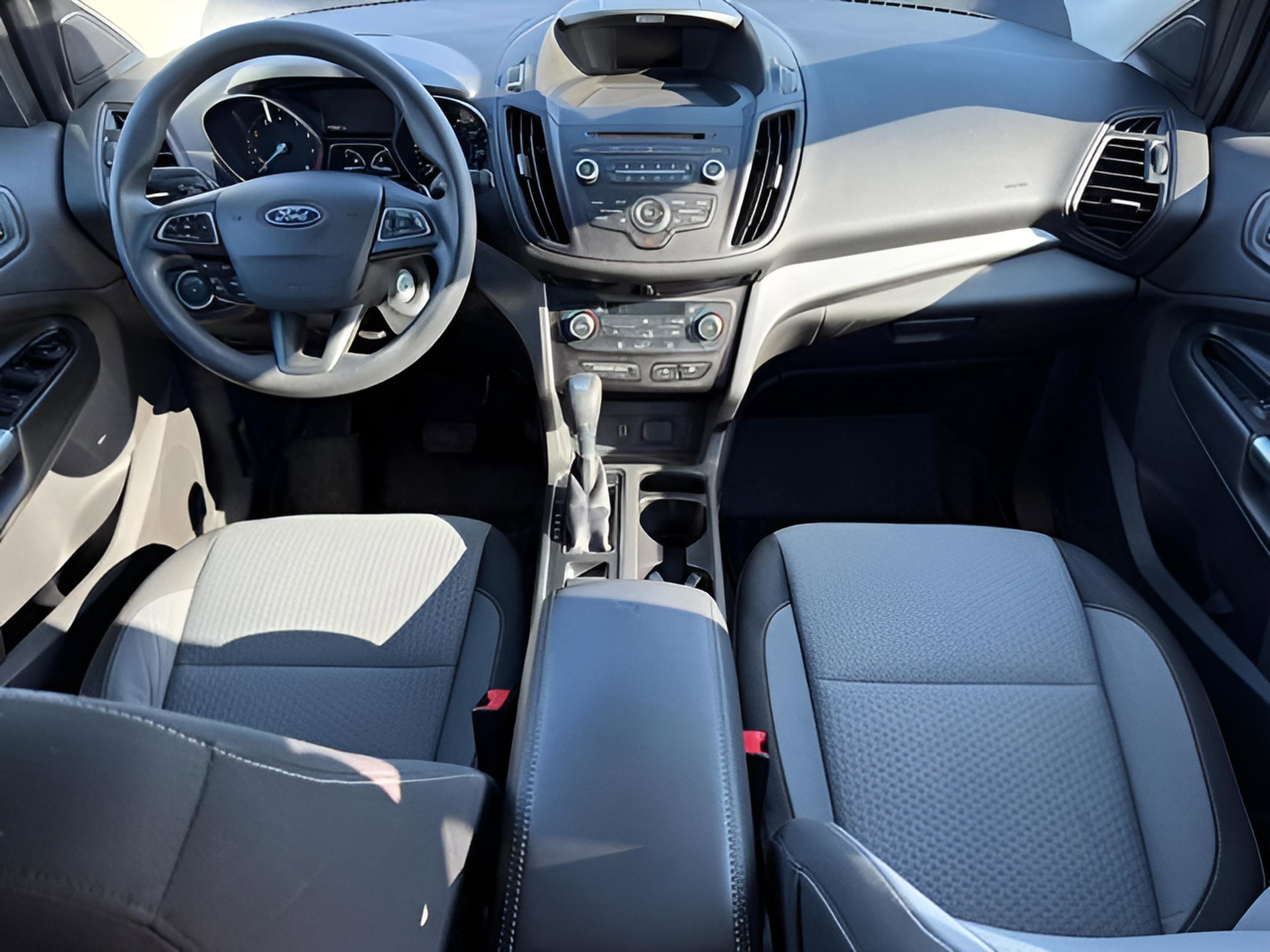 Used 2017 Ford Escape SE AWD/4WD image 11