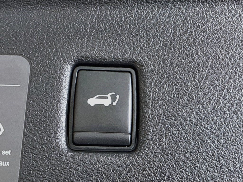 Used 2022 INFINITI QX50 Luxe FWD image 40