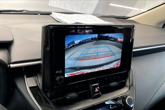 Used 2024 Toyota Corolla LE image 24