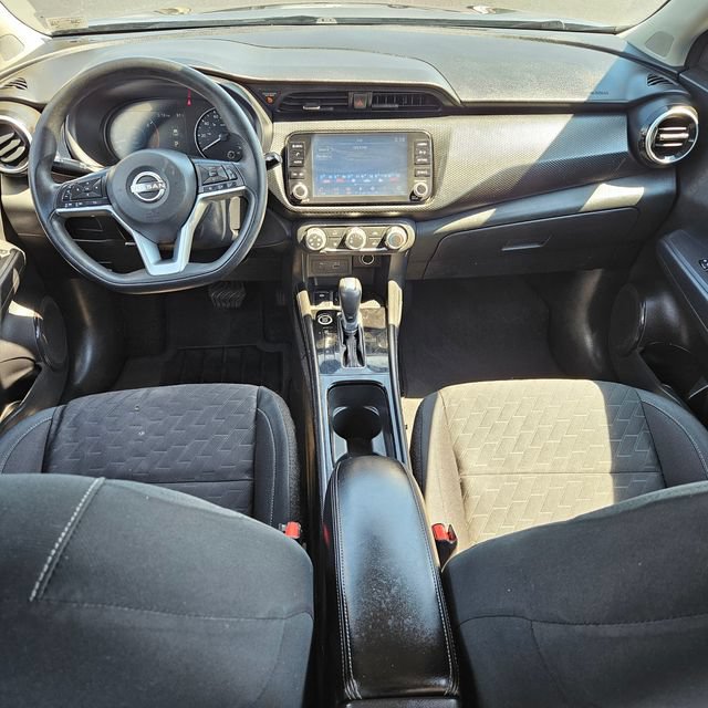 Used 2023 Nissan Kicks SV FWD image 16