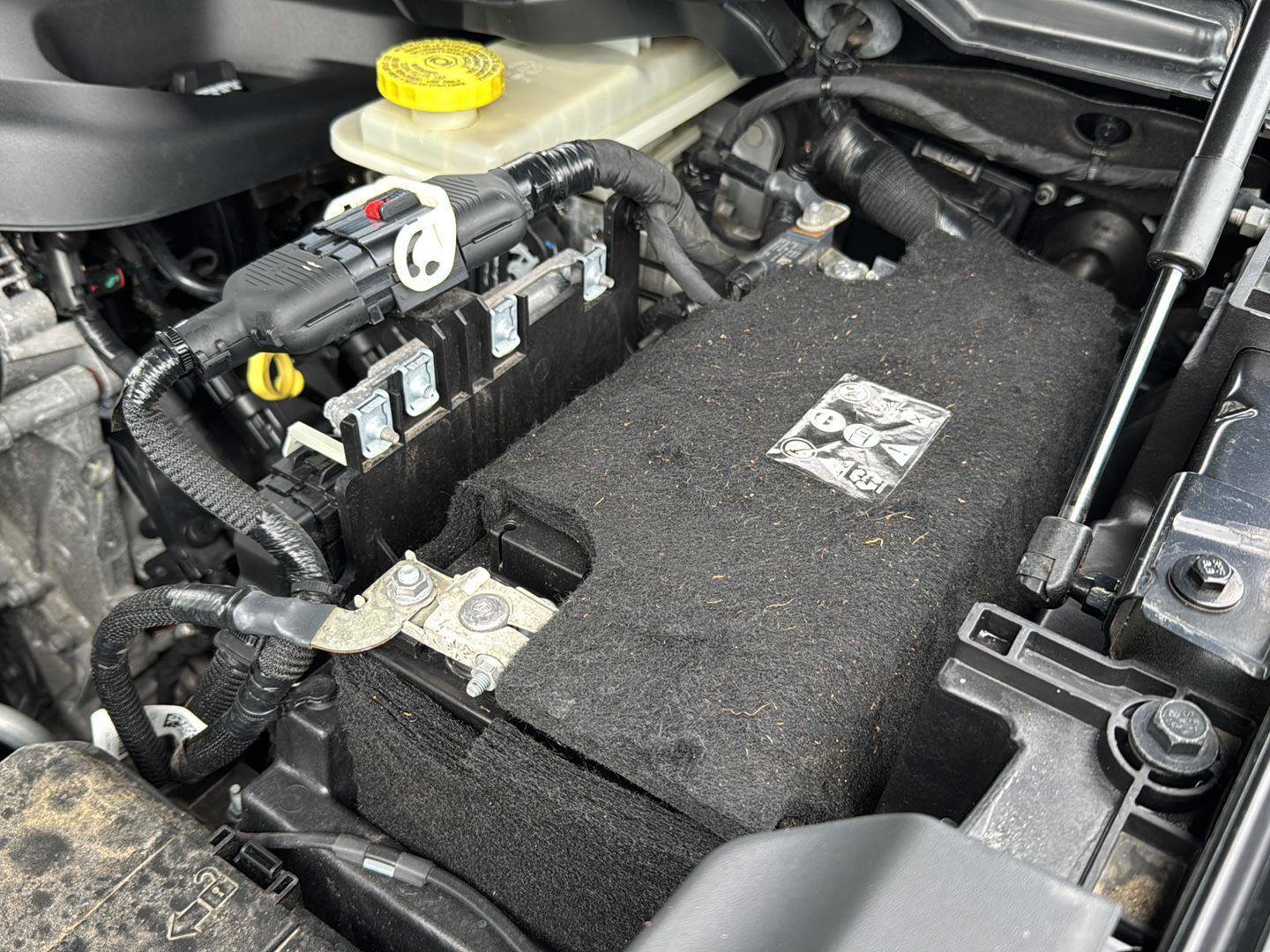 Used 2022 Jeep Grand Wagoneer Series III w/ Rear Seat Video Group 1 image 34