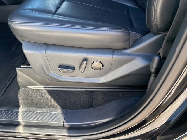 Used 2024 Ford Expedition XLT image 25