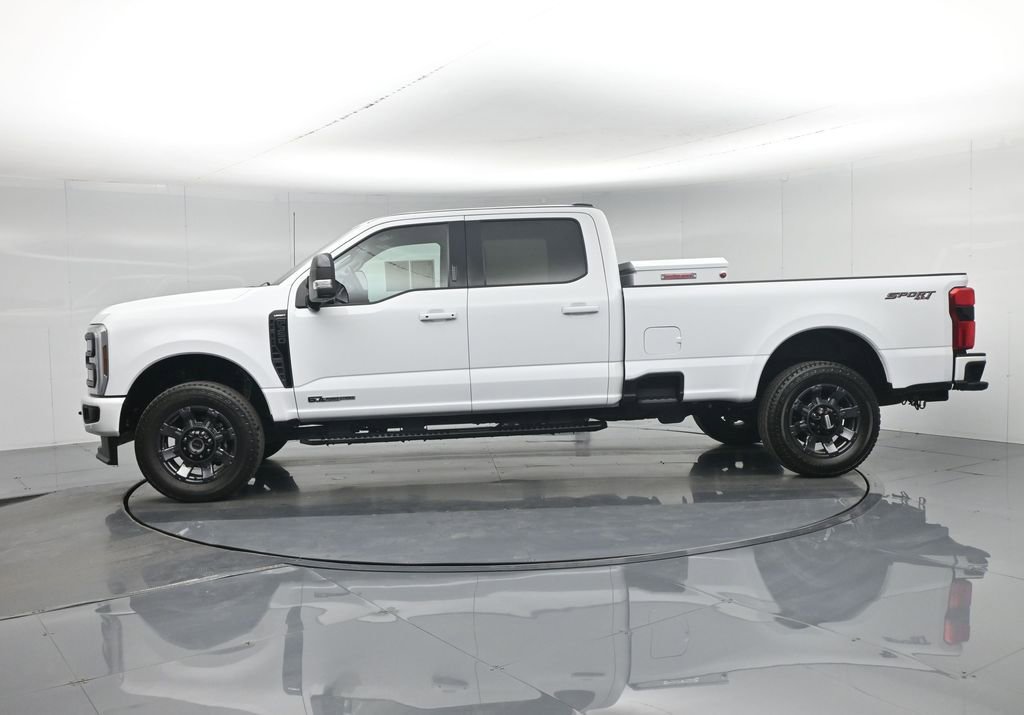 Used 2024 Ford F350 Lariat w/ Lariat Ultimate Package image 34