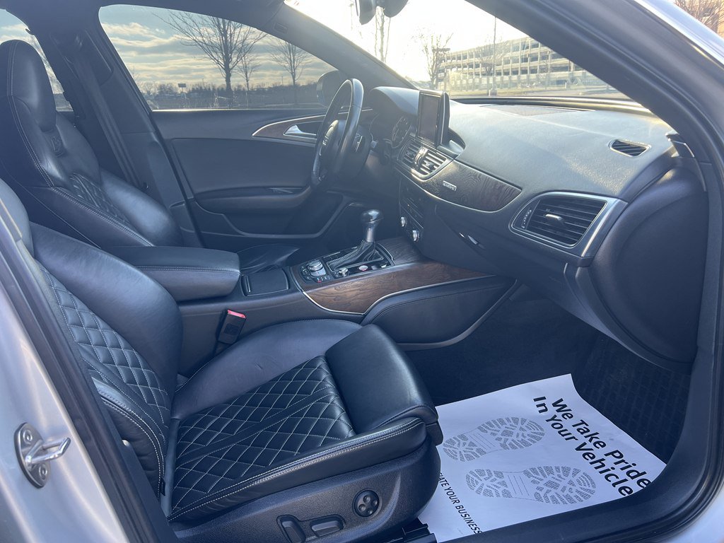 Used 2013 Audi S6 Prestige image 11